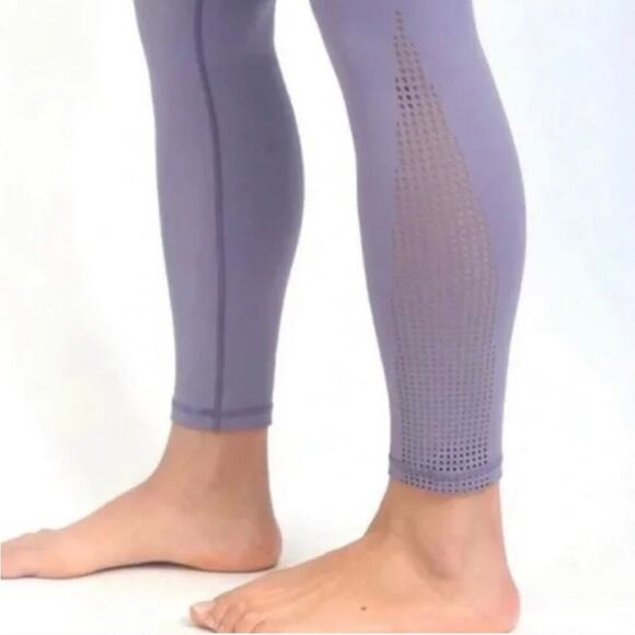 ZYIA ACTIVE | Plum Slate Flame Light N Tight Laser Cut Perforated Leggings XS - Picture 2 of 5